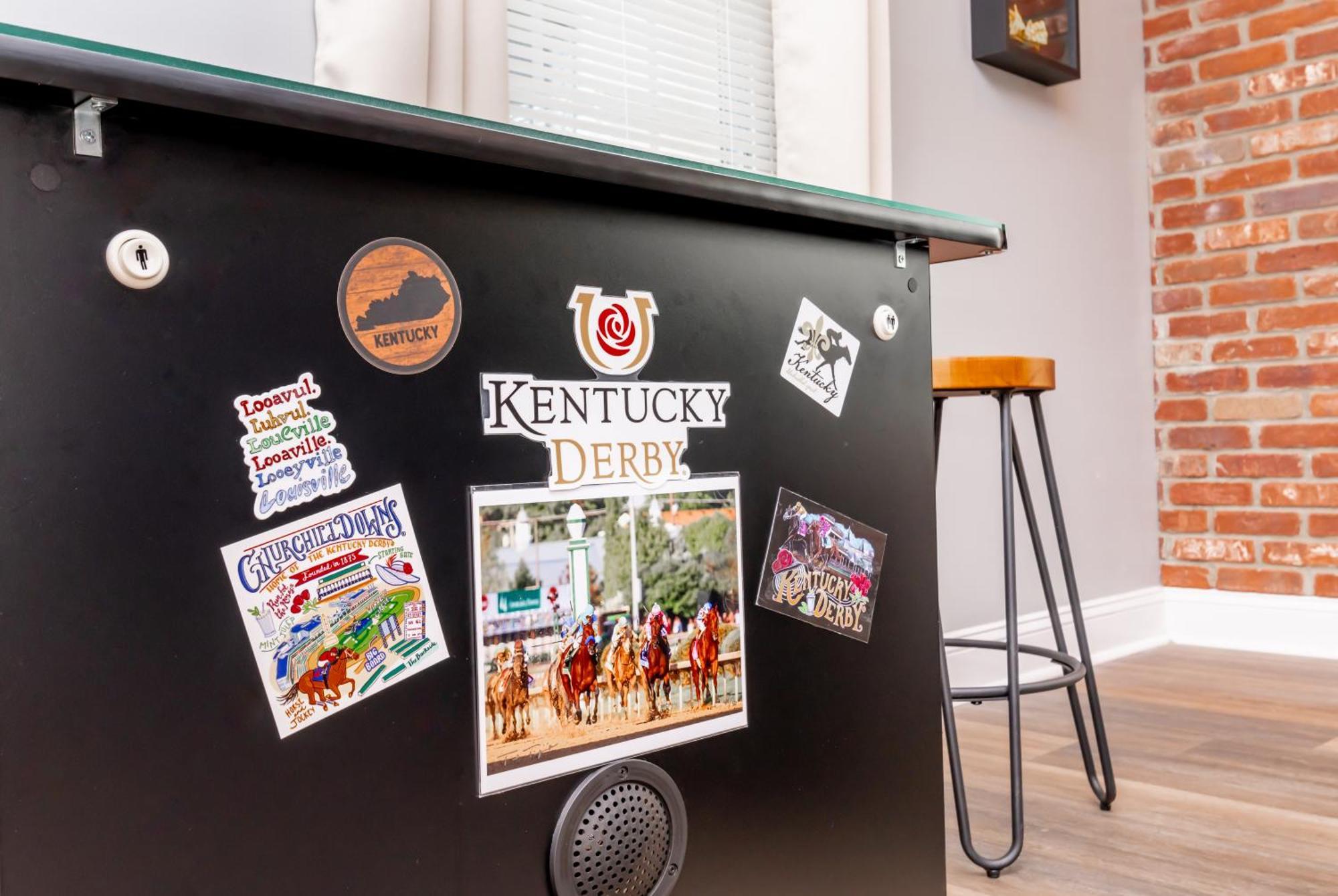 The Lucky Horseshoe Louisville Esterno foto
